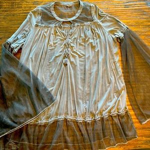 Black cotton shirt with gauze lace on bottom, top and sleeves